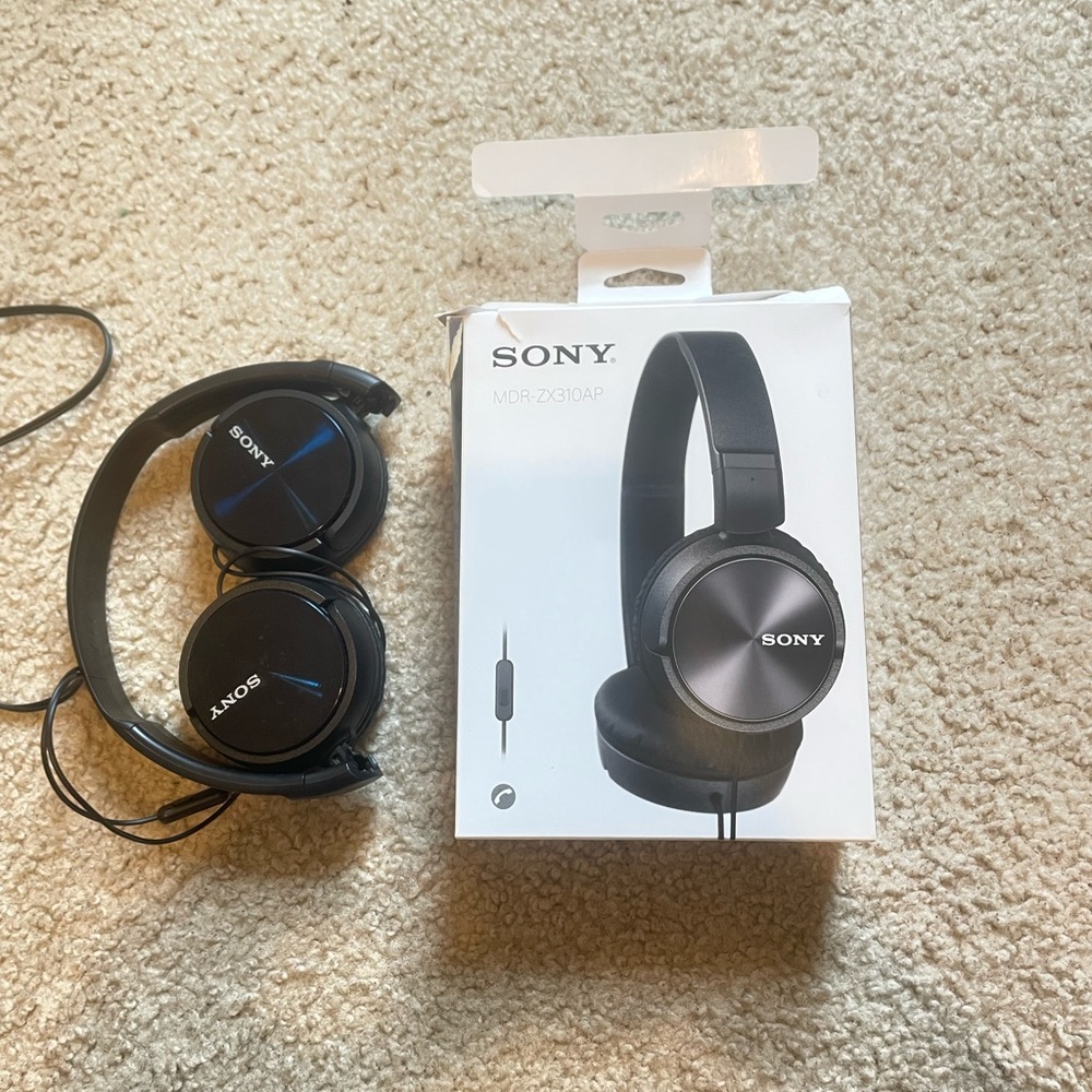 Sony Black  MDR-ZX310AP Stereo Headphones
